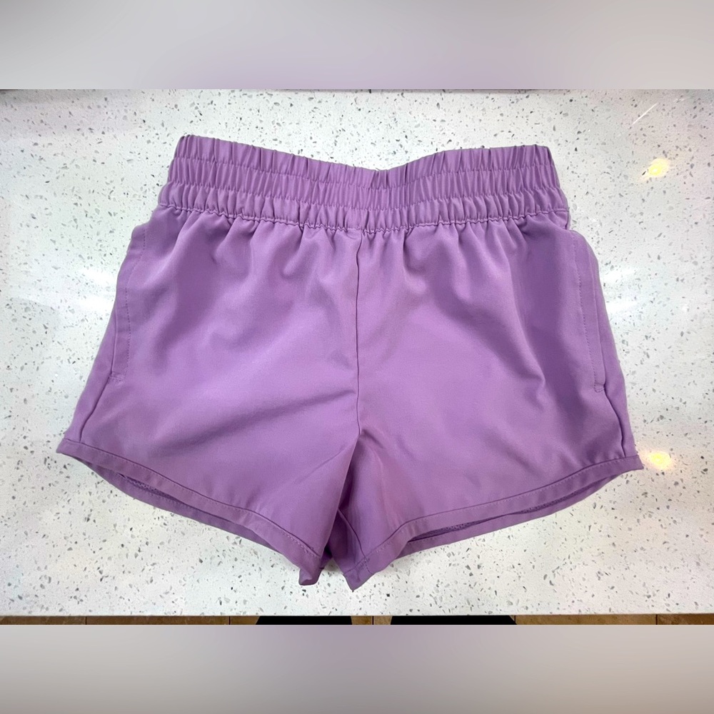 GAP Girls Athletic Running Active Shorts in Lavender